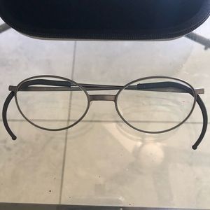 Very light frames. Brand new.